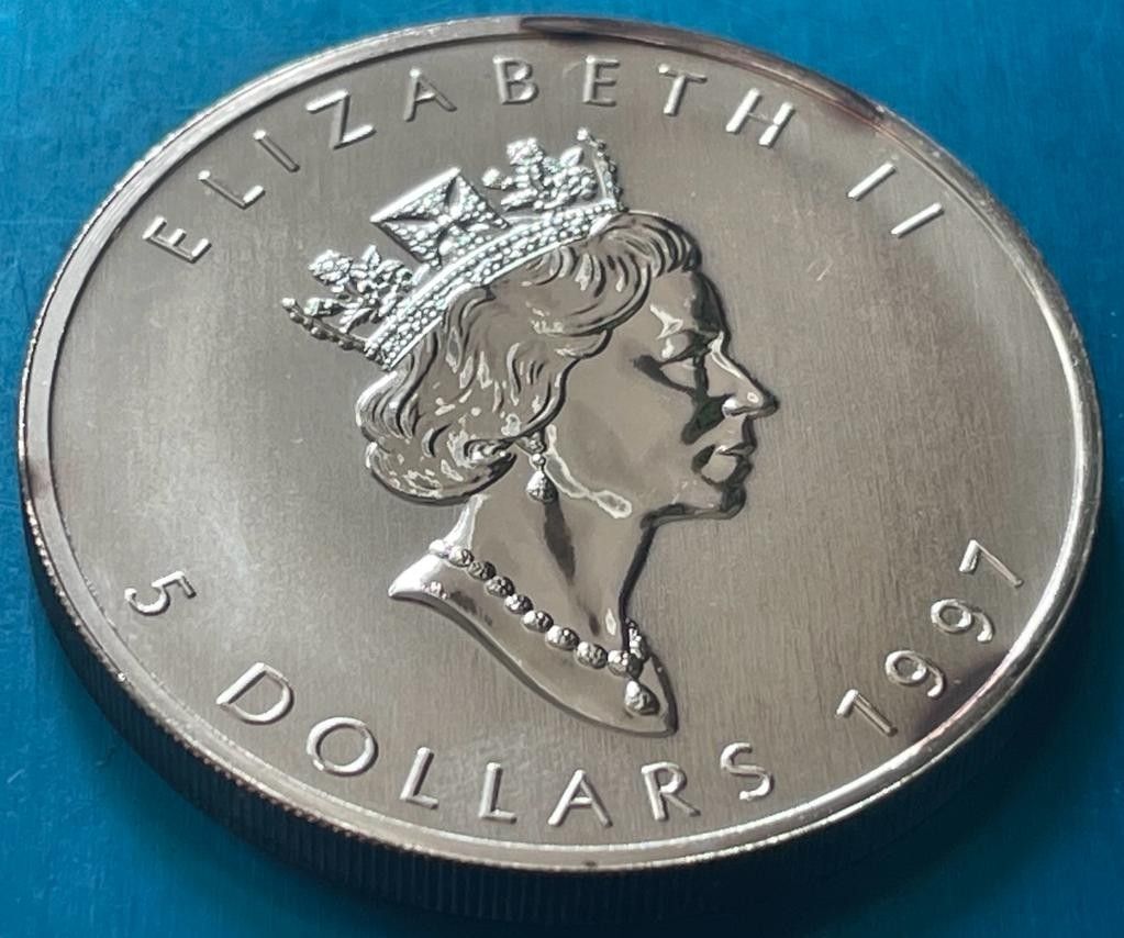 1997年カナダ メイプルリーフ 純銀 トーンコイン旧貨幣