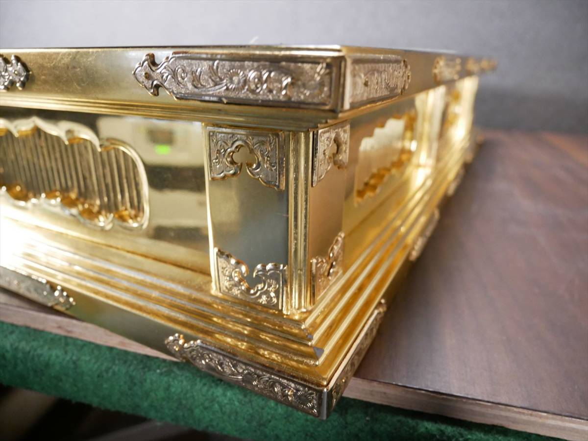 国産品【収集品】登高座 金具 木製本金箔 仏具 礼盤 らいはん 4248 M