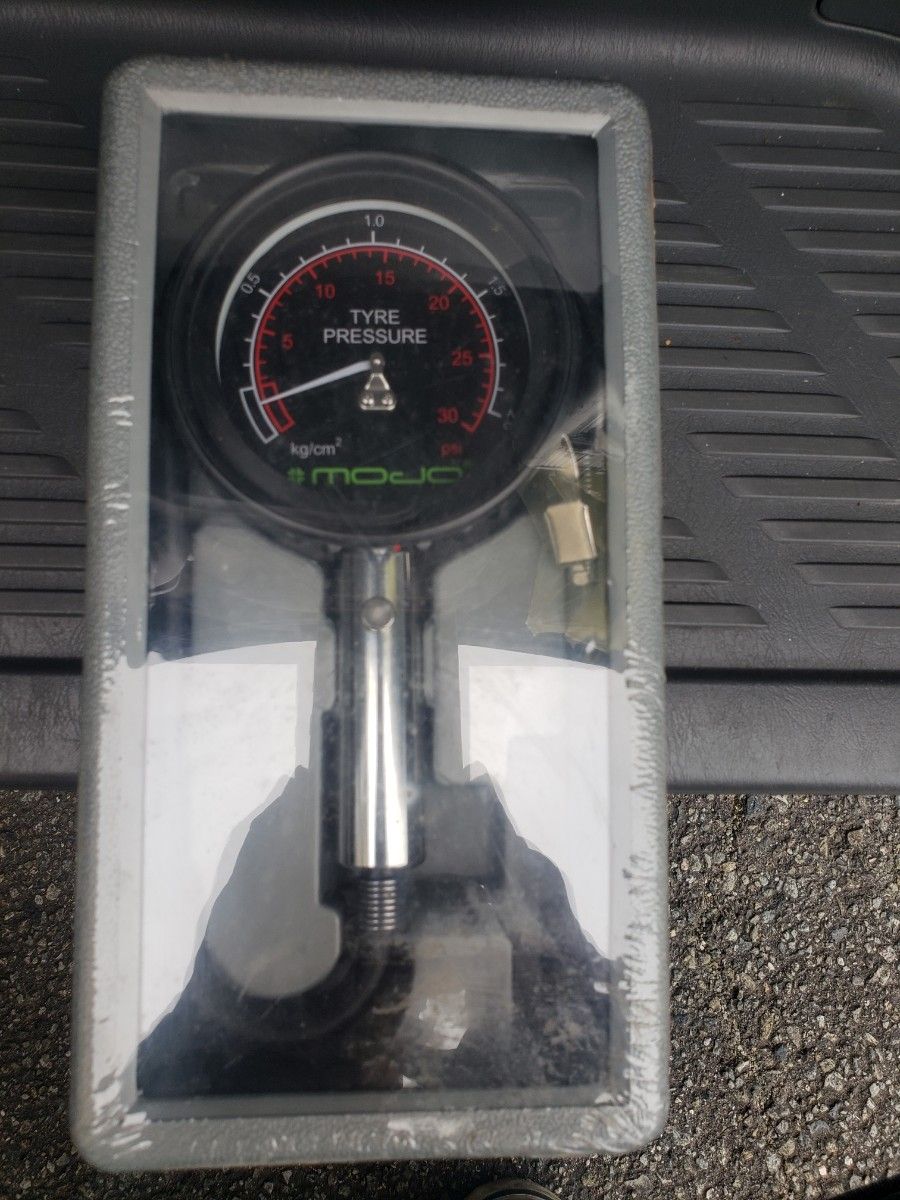 MOJO レーシングカート用空気圧ゲージ(新品未使用)