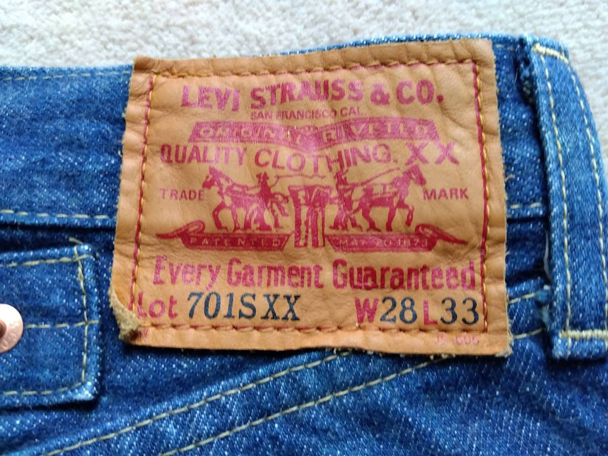 【レア】LEVI’S　リーバイス　701SXX　28インチ　インディゴ　隠しリベット　赤耳　股リベット_画像2