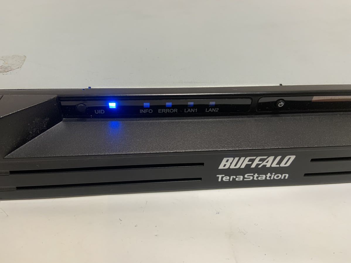 BUFFLO バッファロー TS-RXL TeraStation NAS 電源確認 HDDなし 鍵なし ジャンク扱い T3021508_画像1