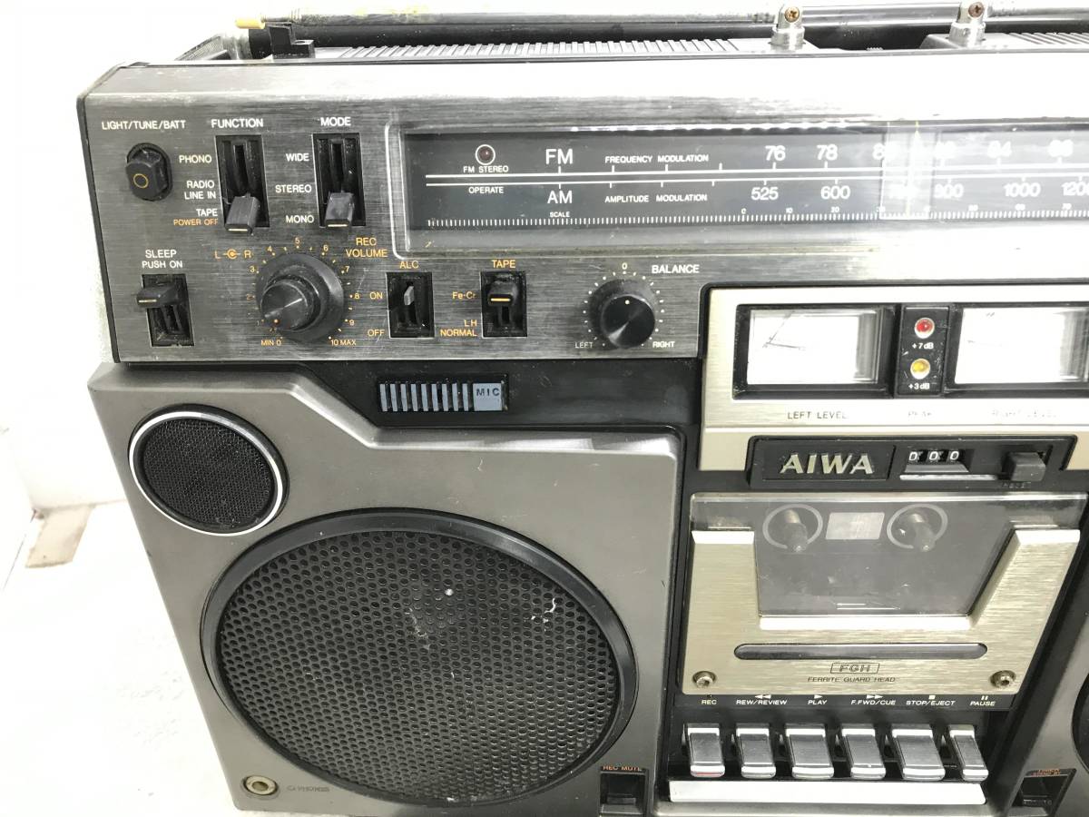 ジャンク　AIWA 2BANDカセットラジオレコーダー　TPR-602