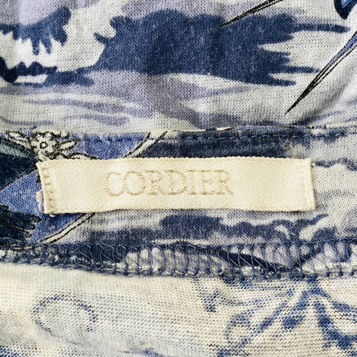 a00394 CORDIER コルディア Tシャツ カットソー 半袖 丸首 イタリア素材 サイズ40 ブルー 総柄 南国柄 コットン100％ カジュアル 万能 上質_画像8