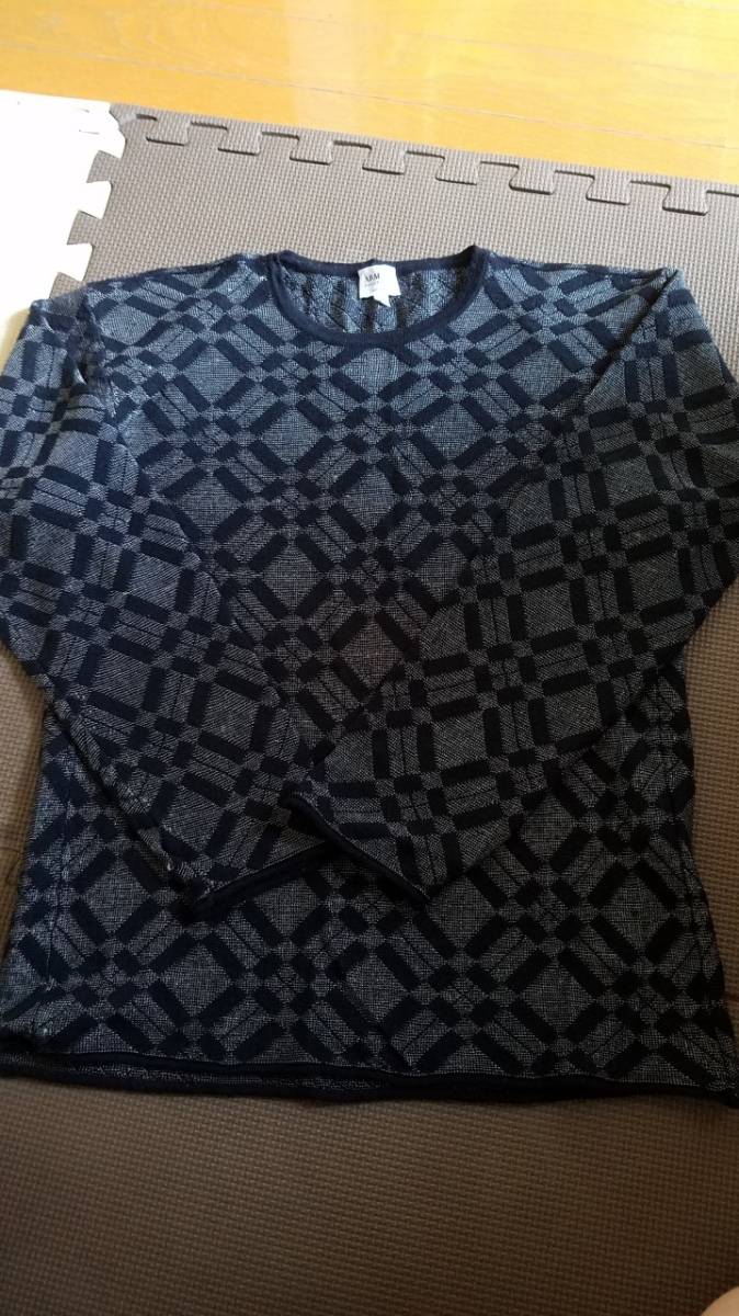 美品！ARMANI COLLEZIONI　アルマーニ コレッツォーニ　セーター　５０（XL)/薄手、光沢感ありの糸_画像1