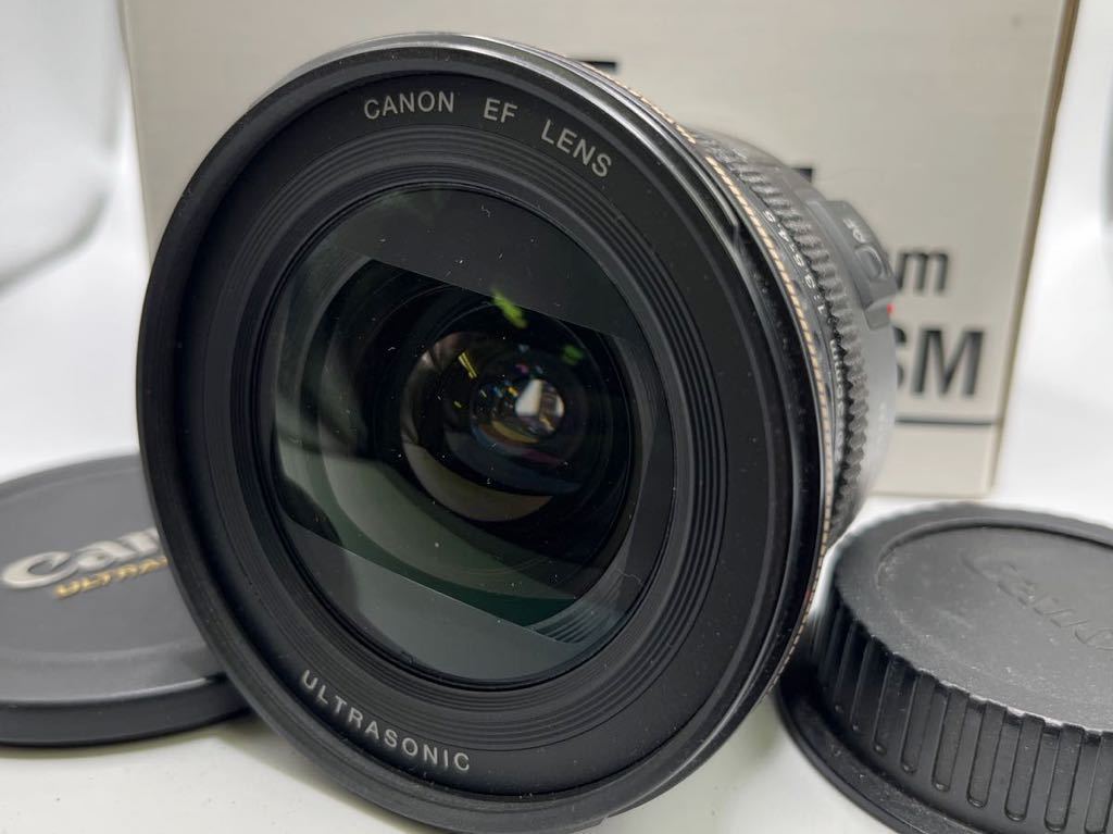 a● Canon キヤノン ULTRASONIC ウルトラソニック EF LENS 20-35mm f3.5-4.5 _画像2