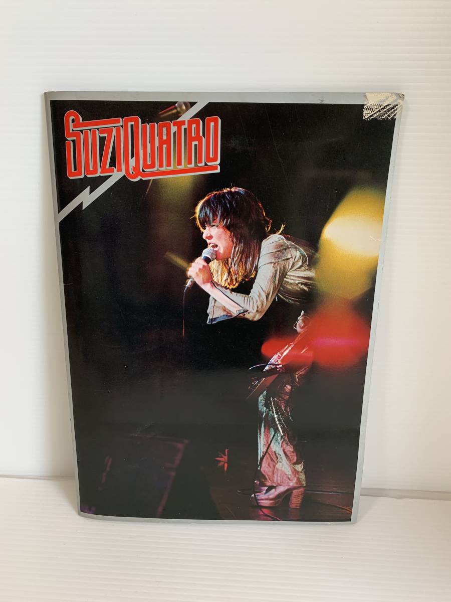 B075 SUZI QUATRO/スージー・クアトロ　1976年ジャパンツアーパンフレット＆美盤LP帯付『クアトロ白書』シングル4枚セット_画像5