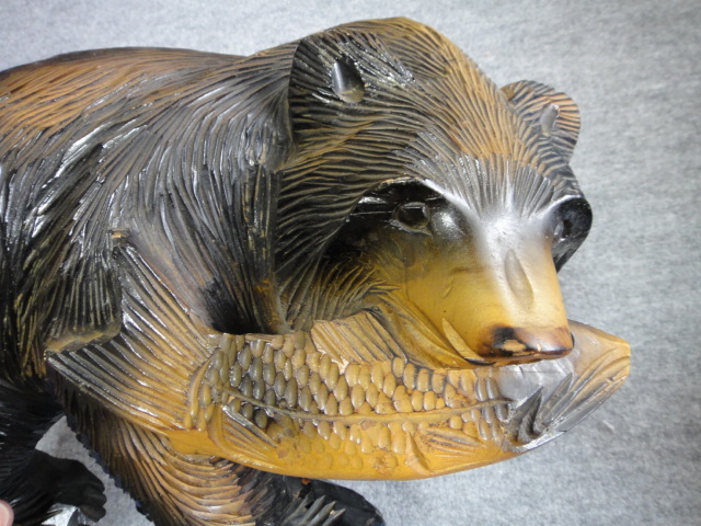 ザ北海道土産な木彫りの熊の置物□ おみやげ・昭和レトロ・定番