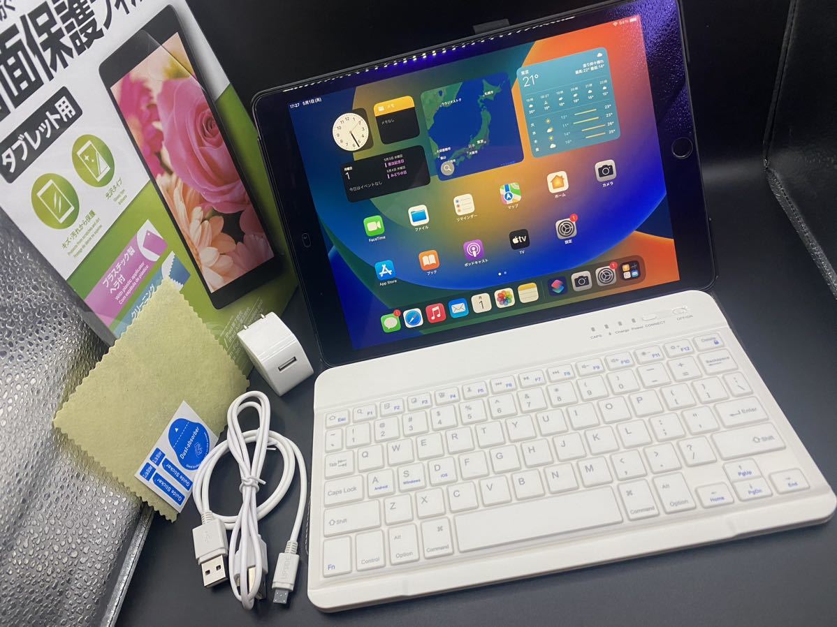 送無☆美品セルラーipad 第7世代キーボードケースケーブル充電器シート