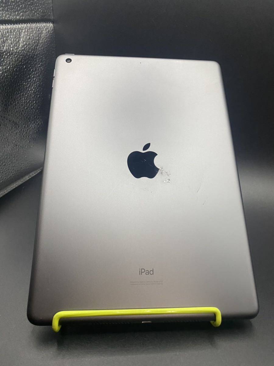 送無☆ipad 第7世代ペンシルキーボードケースケーブル充電器シート