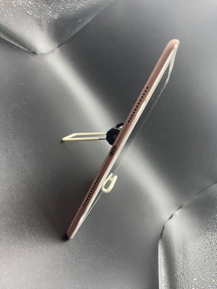 送無☆セルラーiPadproペンシルキーボード充電器ケーブル保護シート