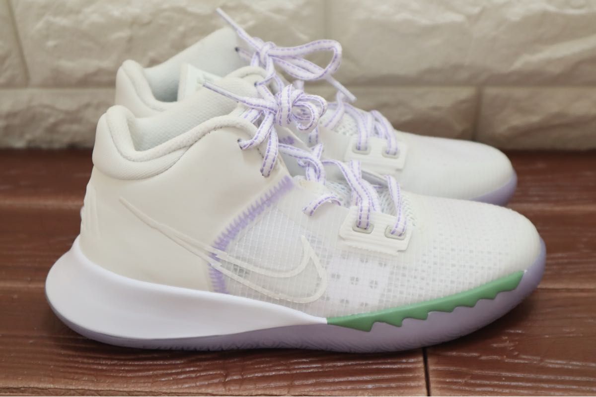 新品 23㎝ NIKE ナイキ KYRIE FLYTRAP 4 GS カイリー フライト 新品 23㎝ NIKE ナイキ KYRIE FLYTRAP 4 GS カイリー フライト
