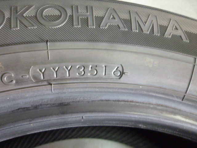 ☆新車外し ヨコハマ BluEarth E51 225/60R17 ヴェルファイア