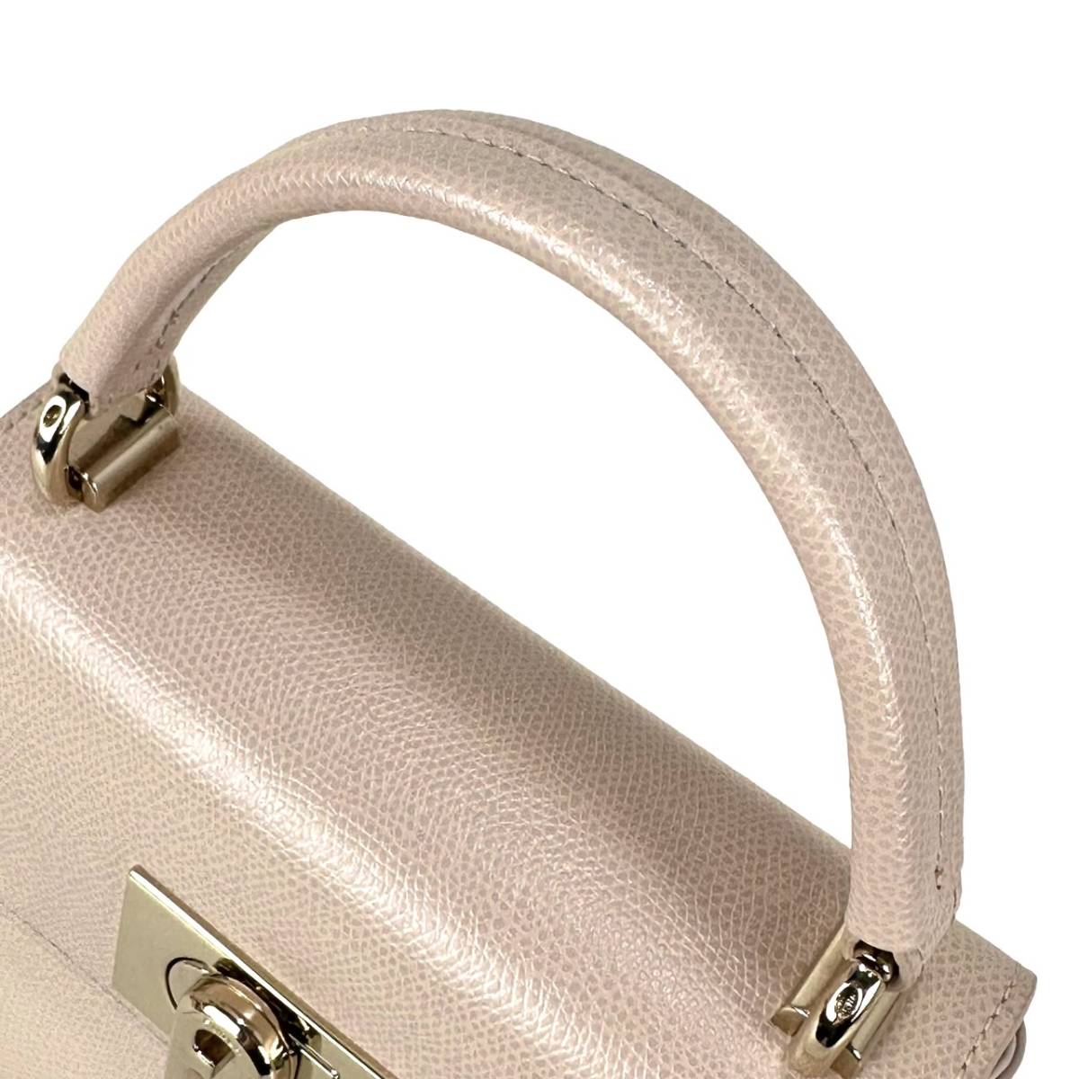 7.5万☆現行品☆ FURLA 1927 トップハンドル ミニ BALLERINA バレリーナ ハンドバッグ ショルダーバッグ 2way クロスボディ ベージュ_画像7