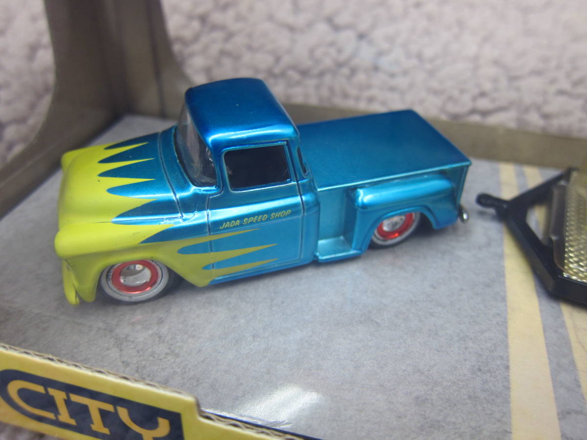 1955 Chevy Stepside / Bel Air Trailer Set (DUB City) 1/64_画像3