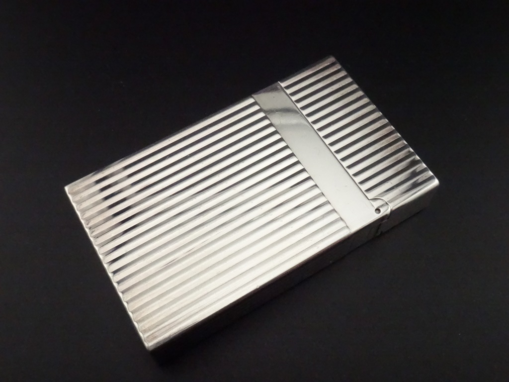 ◇◇【開閉音あり】NEWロゴ 現行品 デュポン ライター ライン2 ◇◇【開閉音あり】NEWロゴ 現行品 デュポン ライター ライン2