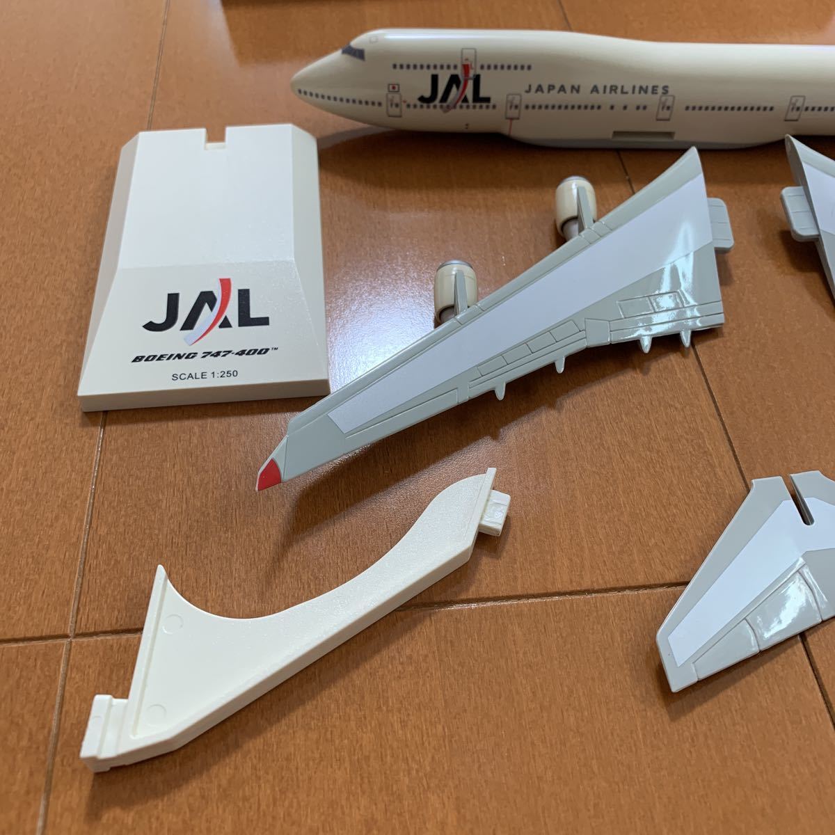 エバーライズ JAL BOEING 747-400 JA8088 1/250 JQ 1001G 日本 エバーライズ JAL BOEING 747-400 JA8088 1/250 JQ 1001G 日本