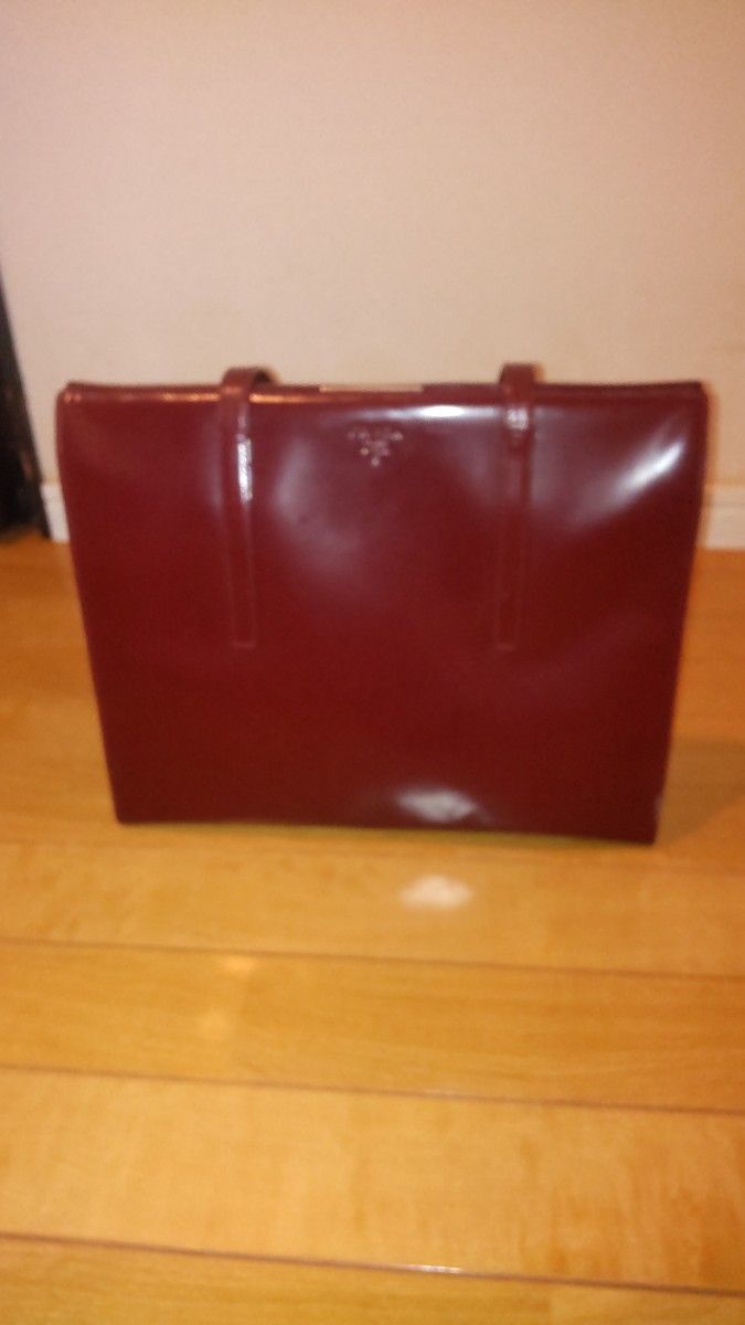 PRADAハンドバッグ オールレザー