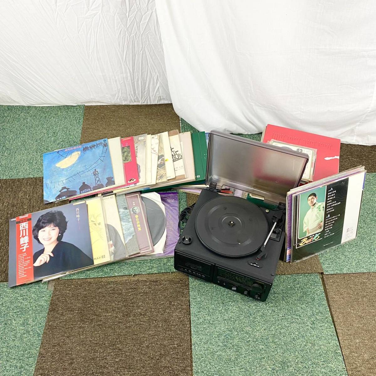 ●【売り切り】激レア!! レコードプレイヤー FM AM LIEBINS SW-150 美品 アンティーク ヴィンテージ ラジオ オーディオ機器 レコードセットの画像1
