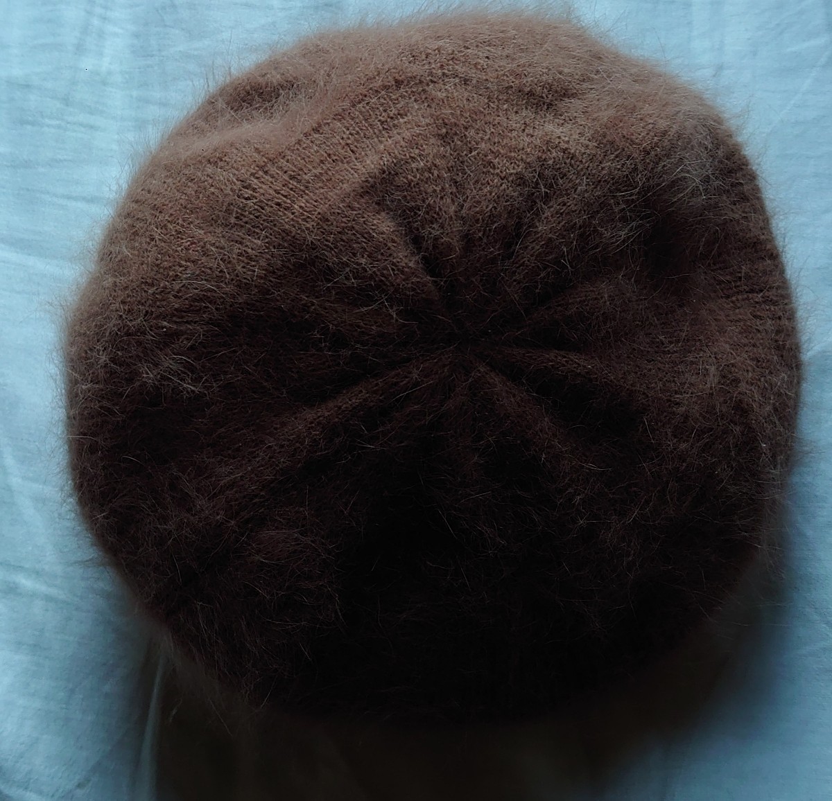 アンゴラ　８０％ ／ アクリル　２０％サイズフリーサイズ（頭囲55〜61cmの方におすすめ）直径約26〜27cm■レディースベレー帽■ブラウン