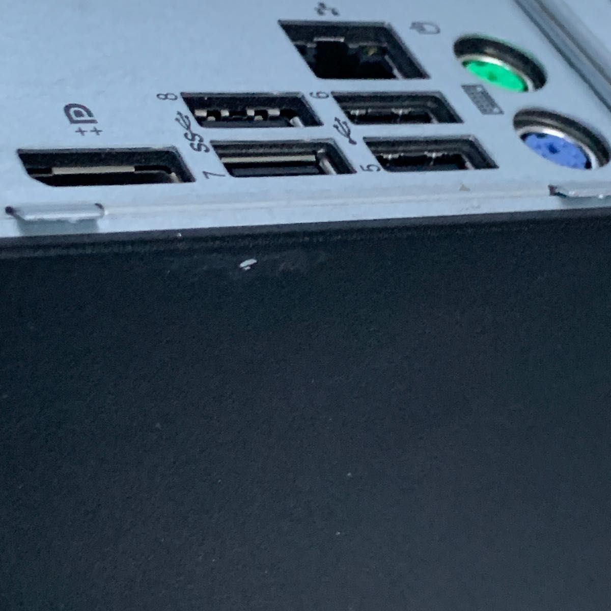 ThinkCentre M710s Win10Pro i7-7700 8GB 256GB M 2 SSD 他社 ThinkCentre M710s Win10Pro i7-7700 8GB 256GB M 2 SSD 他社