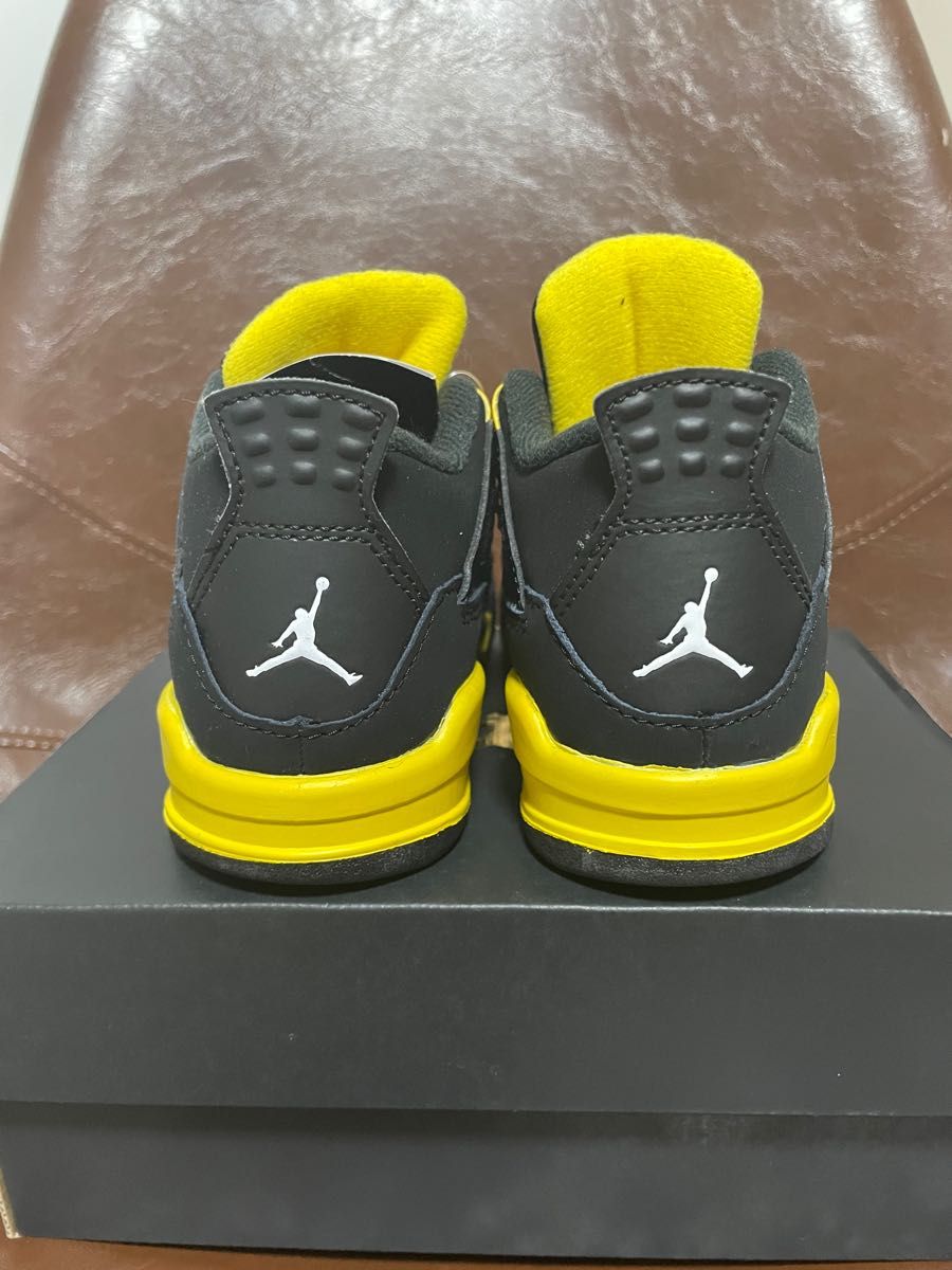 NIKE AIR JORDAN 4 Thunder ナイキ ジョーダン 4 サンダー NIKE AIR JORDAN 4 Thunder ナイキ ジョーダン 4 サンダー