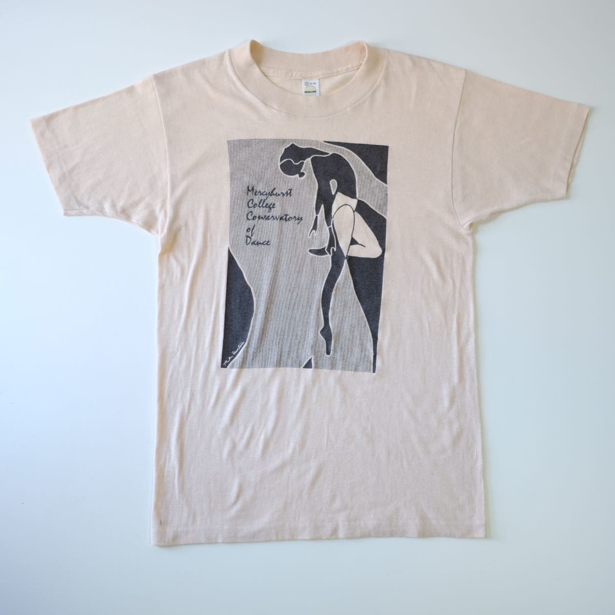 【1980s】ビンテージ　USA製　デザイン　プリント　Tシャツ　アート　古着　シングルステッチ_画像1