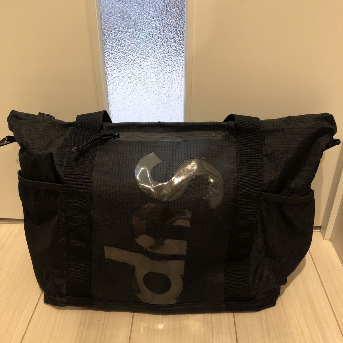 Supreme Zip Tote Black