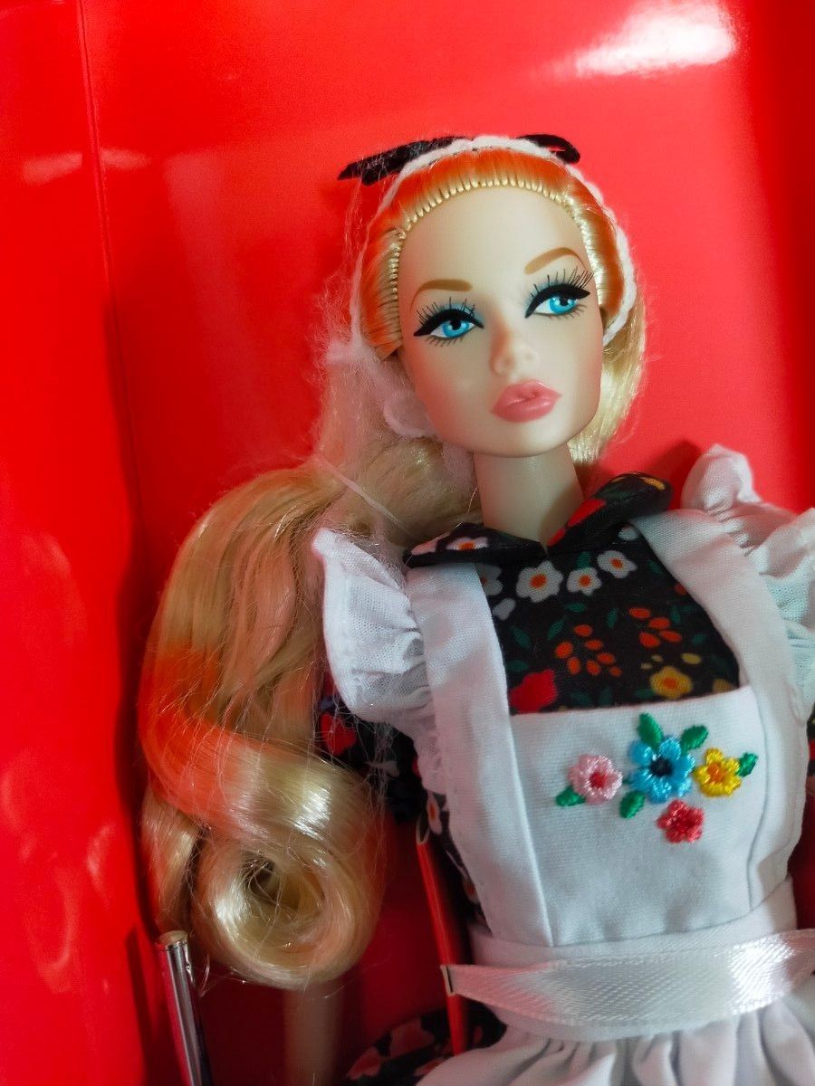 POPPY PARKER ポピーパーカー SO CURIOUS 限定ドール フルセット