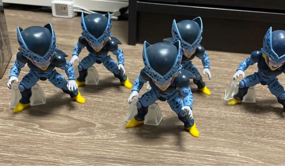 ドラゴンボールフィギュア セルジュニア 海外製 日曜日限定 ドラゴンボールフィギュア セルジュニア 海外製 日曜日限定