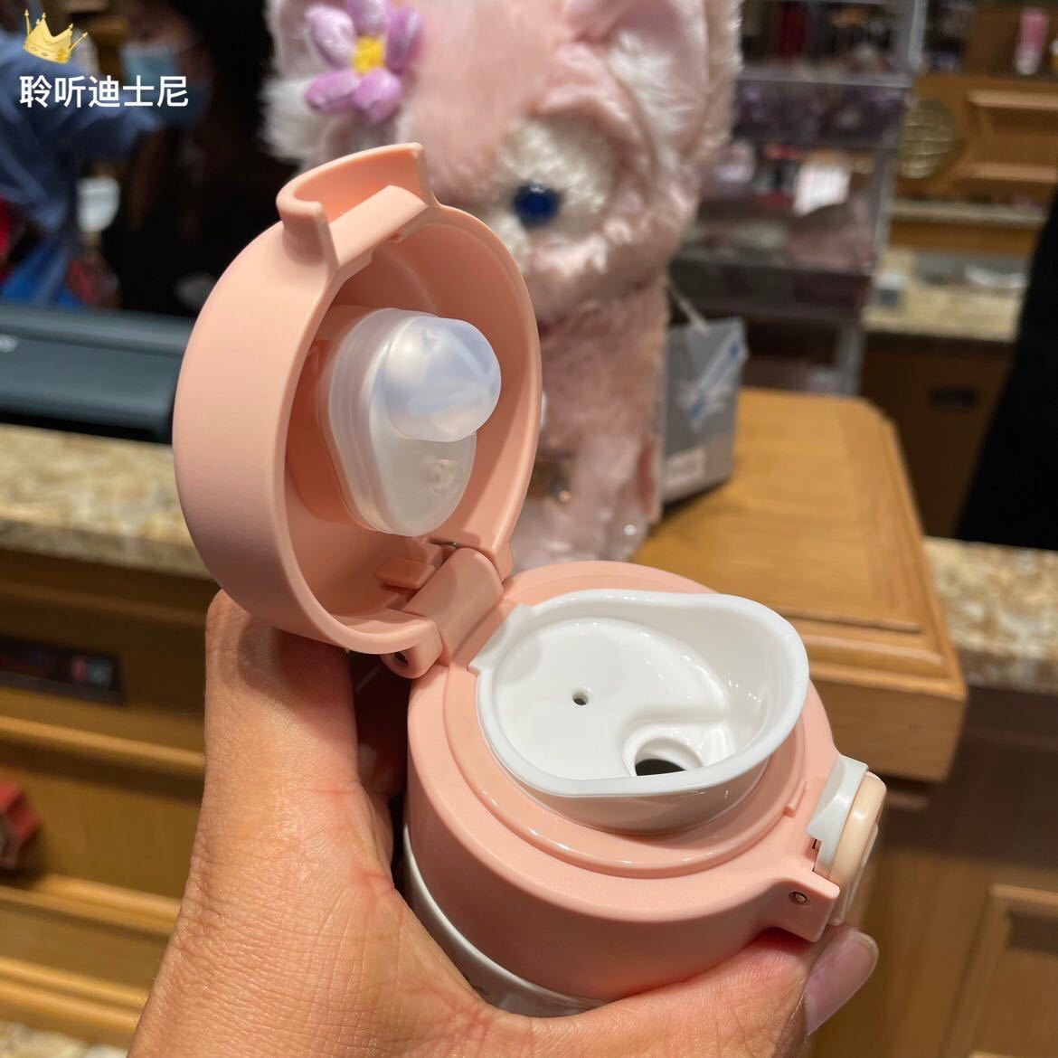 日本未発売 上海ディズニーランド リーナベル 水筒セット 日本未発売 上海ディズニーランド リーナベル 水筒セット