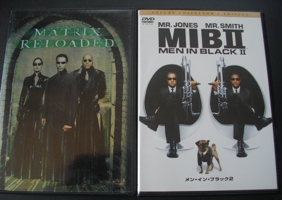 「マトリックス リローデッド」「MIB　Ⅱ」　中古 　　DVD　2枚組　 2本セット　　 送料無料　　1260_画像1