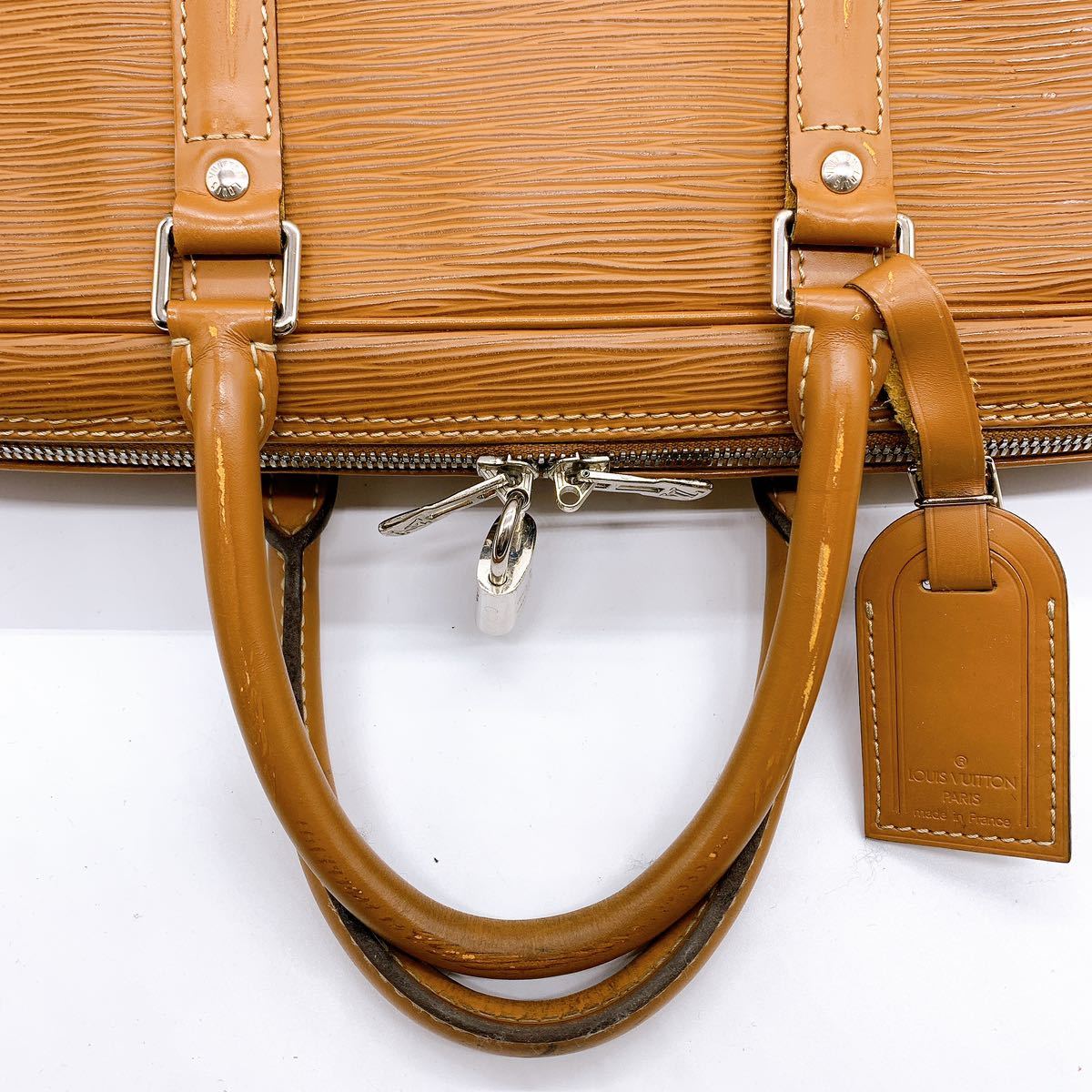 美品 LOUIS VUITTON ポルトドキュマン エピ ブリーフケース