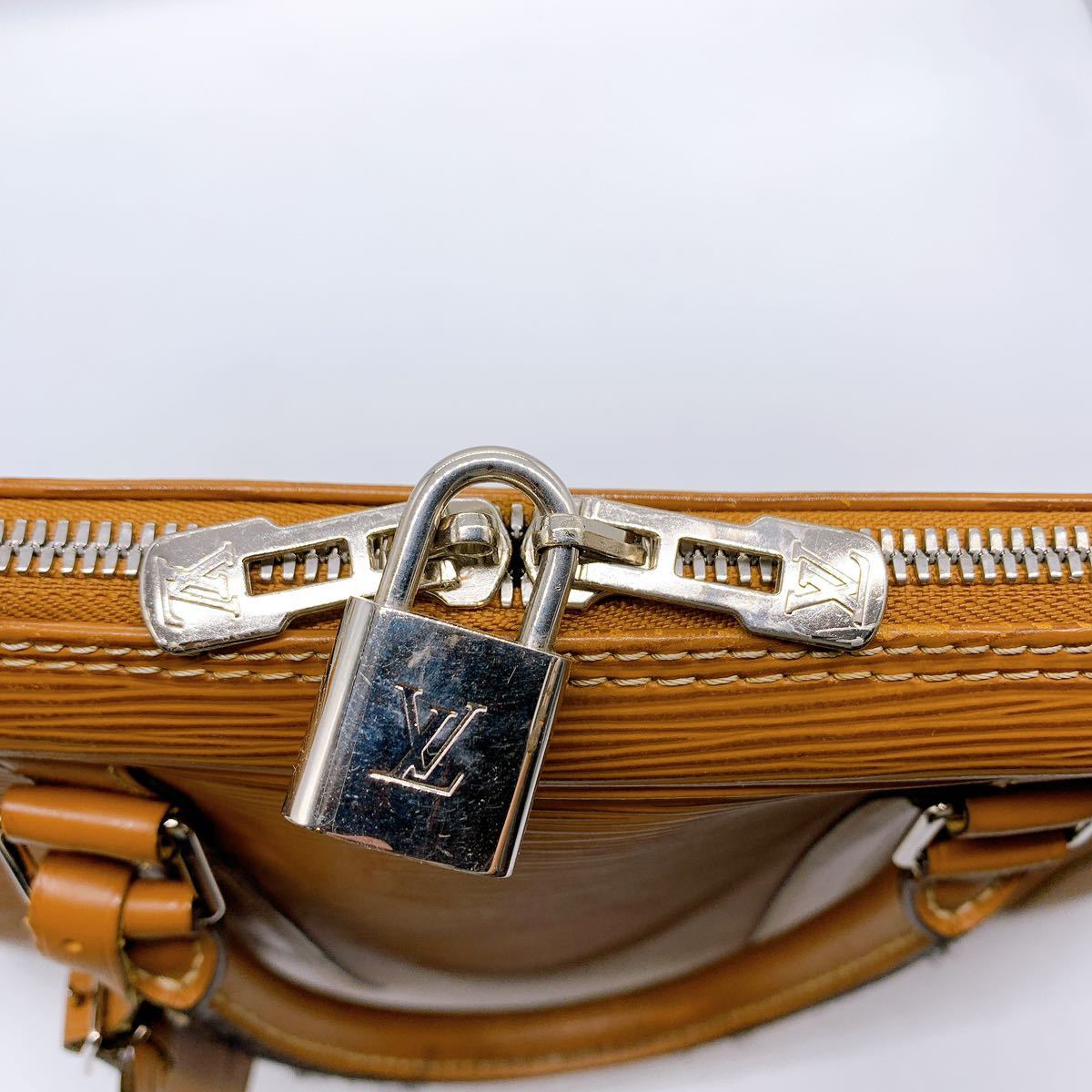美品 LOUIS VUITTON ポルトドキュマン エピ ブリーフケース