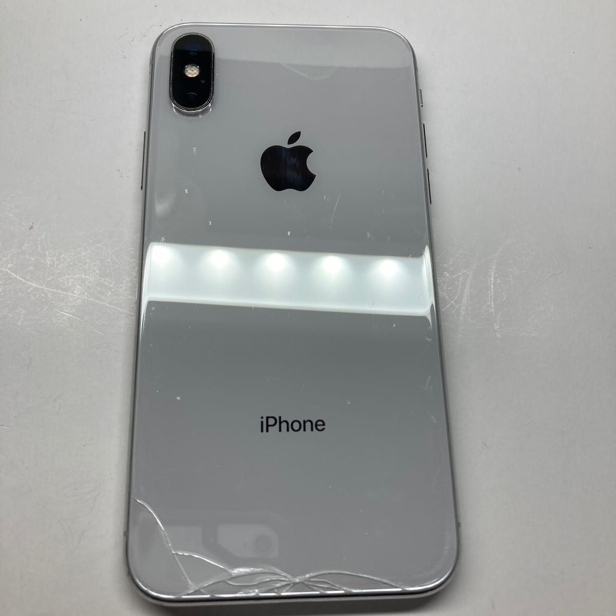 iPhone X 64GB シルバー SIMフリー｜Yahoo!フリマ（旧PayPayフリマ）