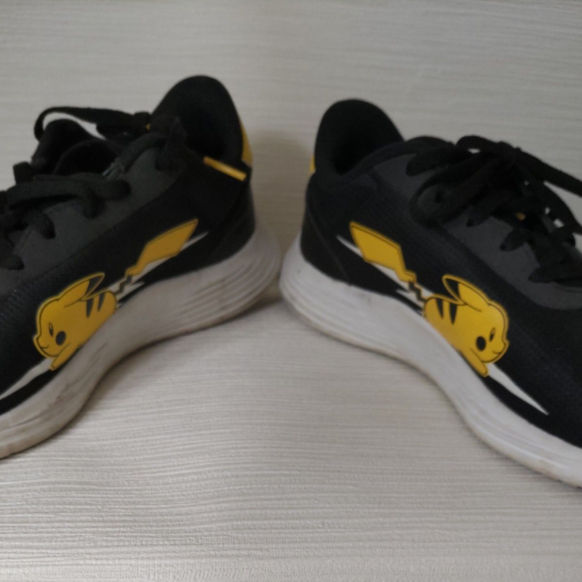 adidas スニーカー24 5センチ ポケモン ピカチュウ|Yahoo adidas スニーカー24 5センチ ポケモン ピカチュウ|Yahoo