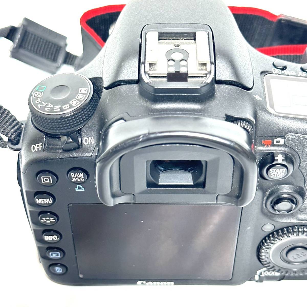 ❤本格的な外観の一眼レフ❤Canon キャノン EOS 7D 300mmダブル | www
