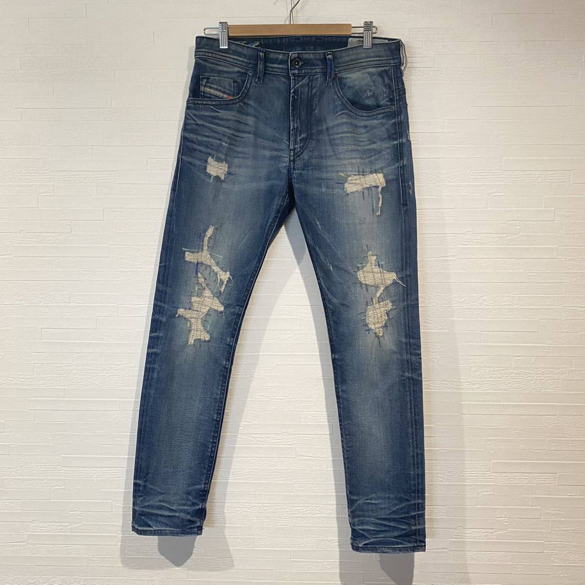 美品 DIESEL THOMMER 084DG ディーゼル スリムフィット ダメージ