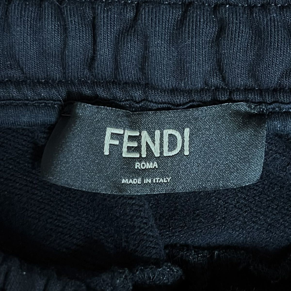 FENDI フェンディ　バグズモンスター　トラックパンツ　スウェット　ブラック_画像6