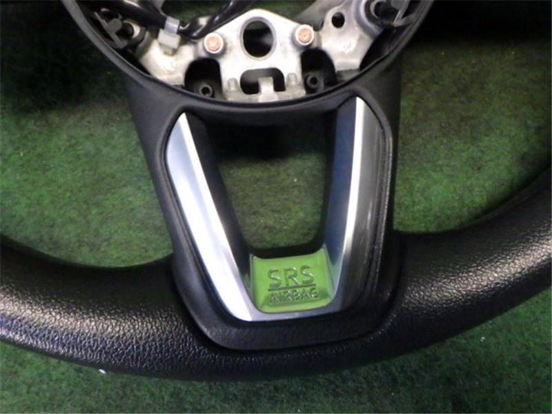  Mazda оригинальный MAZDA2 { DJ5FS } руль B63C-32-982-02 P10300-23004135