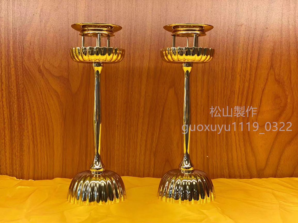 「密教法具 寺院用仏具」美品 菊壇灯一対 30cm型 真鍮製磨き仕上げ 新品未使用