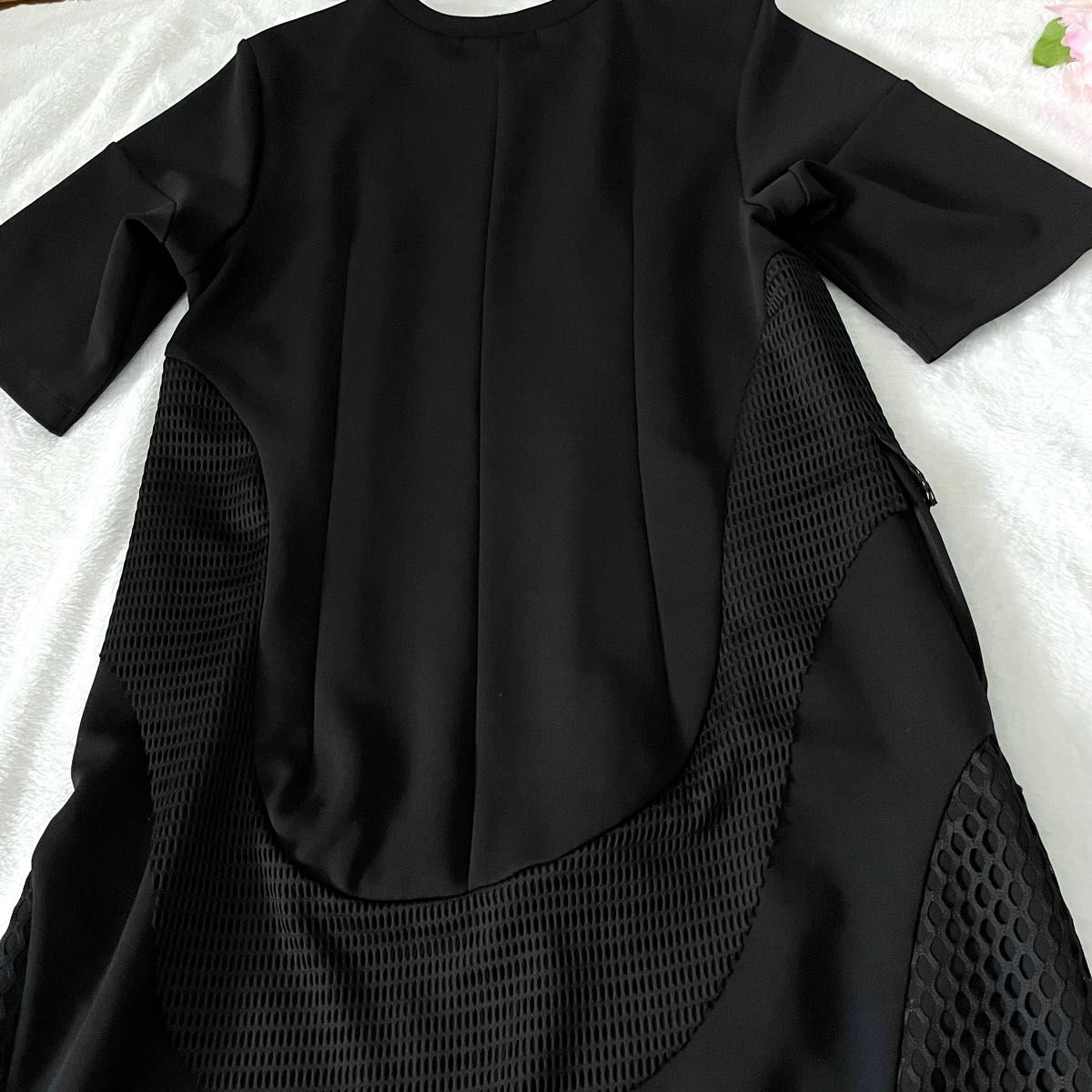UN3D. メッシュデザインワンピース　ブラック　アンスリード　黒 マキシ丈　半袖