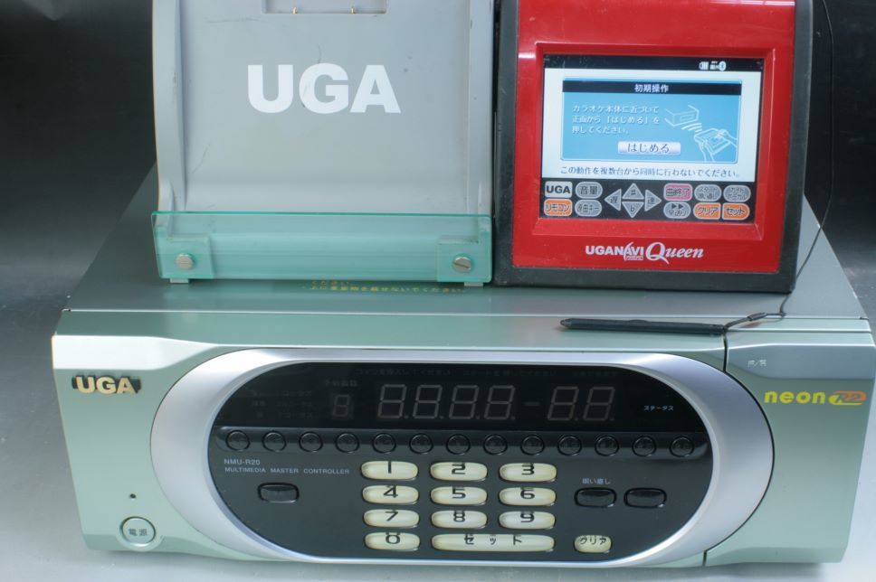 【USED】 家庭用カラオケ UGA ネオン R2 ナビクィーン付②