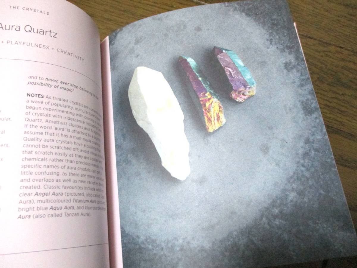  Power Stone guidebook [ almost new goods 2018 year departure .]*book@ photoalbum foreign book gem crystal healing 