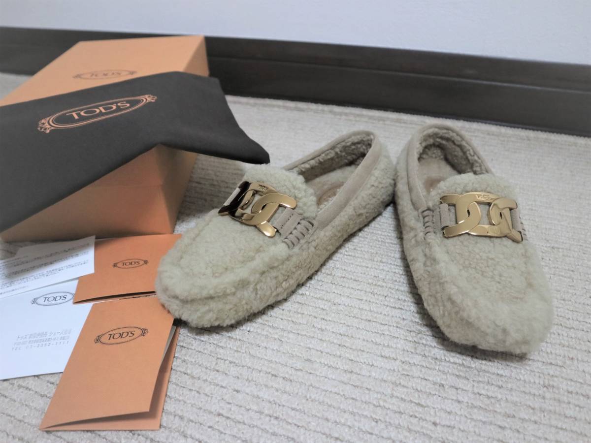 贅沢 TOD'S 未使用 トッズ◆ゴールド金具 37 ta ドライビングシューズ ムートン 女性用 贅沢 TOD'S 未使用 トッズ◆ゴールド金具 37 ta ドライビングシューズ ムートン 女性用