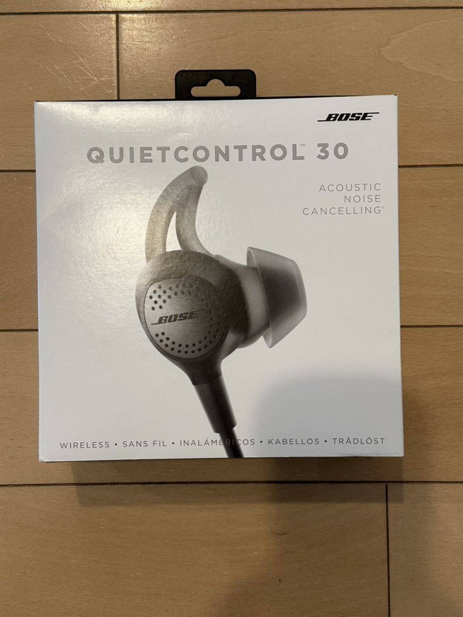 【ジャンク】QuietControl 30 wireless headphones （ブラック） _画像1