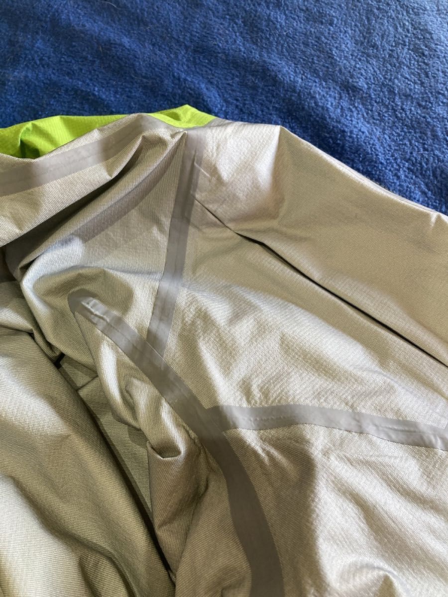 Patagonia M10 JACKET ジャケット Mサイズ ペッパーグラス Patagonia M10 JACKET ジャケット Mサイズ ペッパーグラス