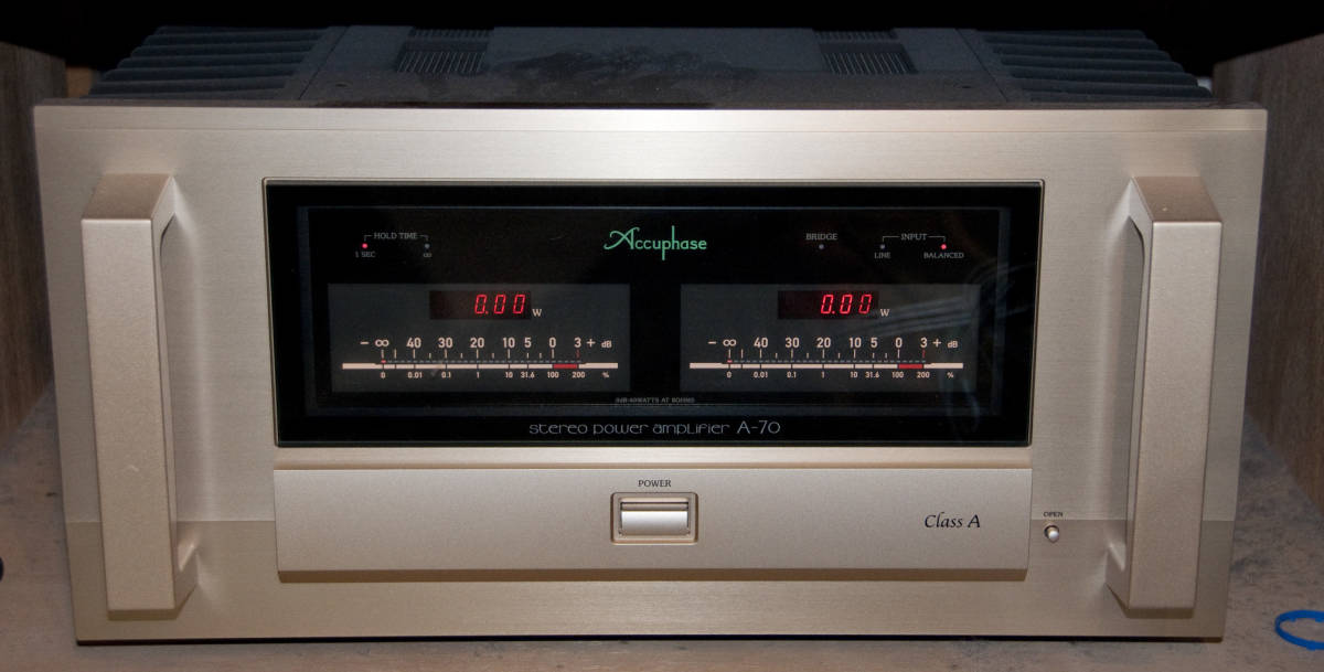Accuphase パワーアンプ A-70 品 1個