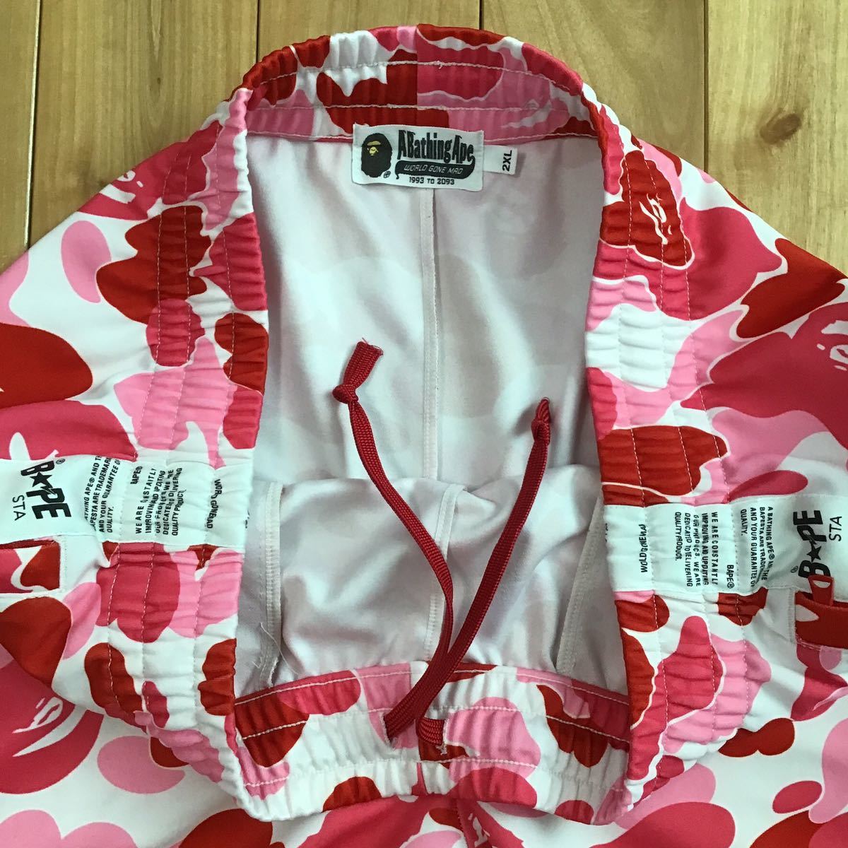 A BATHING APE アベイシングエイプ ファイヤーカモ ピンク 一点物