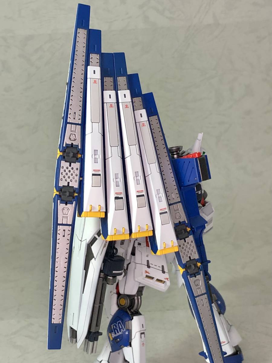 RG RX-93ff νガンダム 塗装済改修完成品 実戦配備仕様&ハーフ RG RX-93ff νガンダム 塗装済改修完成品 実戦配備仕様&ハーフ
