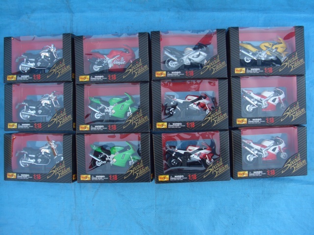 即決Maisto 1/18 Vmax,YZF-R7,Thunderace,Zx-12,ZX-7R,CBR600F 即決Maisto 1/18 Vmax,YZF-R7,Thunderace,Zx-12,ZX-7R,CBR600F